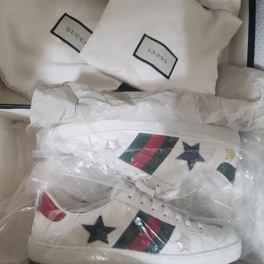 [BUNJANG] Gucci Star Sneakers / 구찌 별 스타 스니커즈