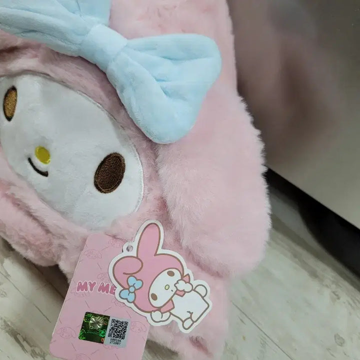 [BUNJANG] Sanrio My Melody Bucket Hat Scarf (New) / 산리오 마이멜로디 버킷햇 모자겸 목도리(새상품)