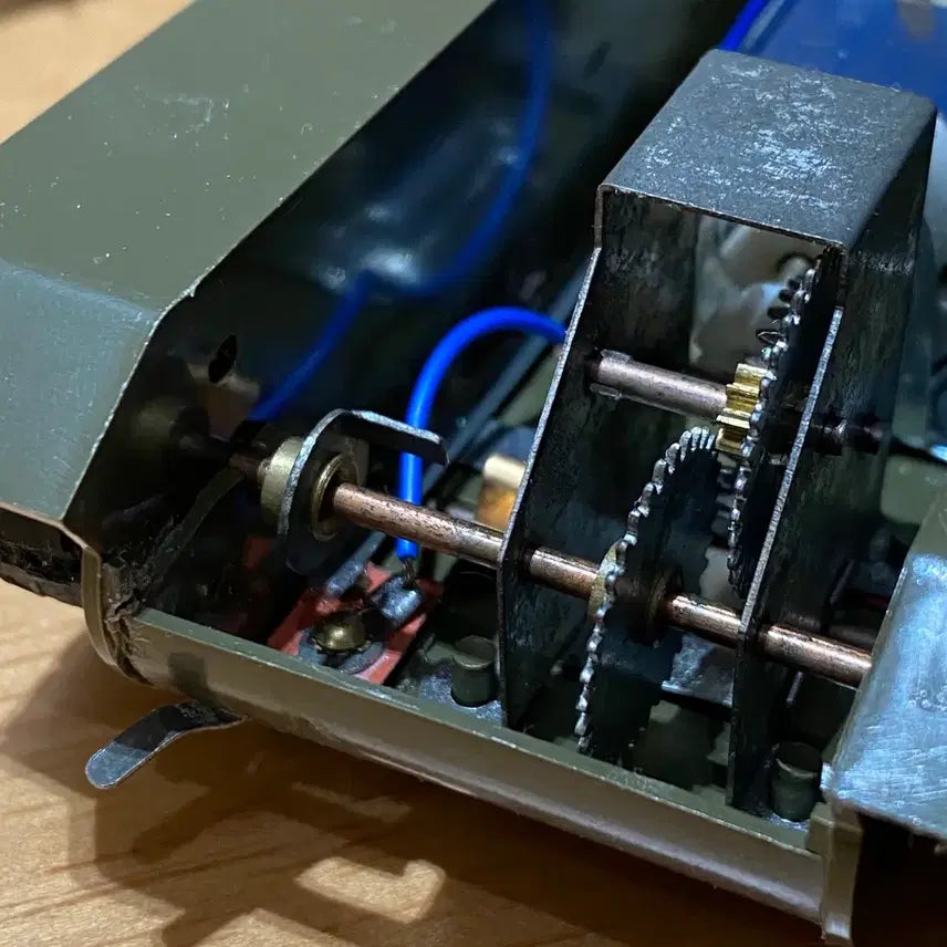 [BUNJANG] Sanwa Model M24 Tank Motorized Plastic Model / (오늘까지만 판매) 산와모형 M24 전차 모터라이즈 고전프라