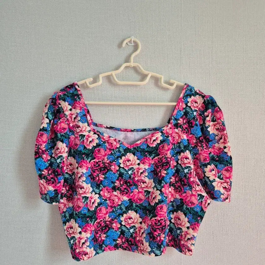 [SOLD OUT] 꽃무늬 스퀘어넥 퍼프 블라우스 3xl 빅사이즈