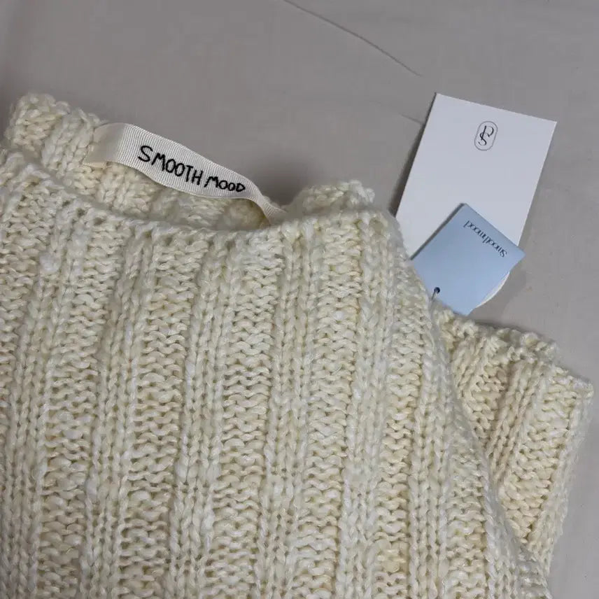 [BUNJANG] Smooth Mood Narke Sweater Cream / 스무드무드 Narke Sweater Cream