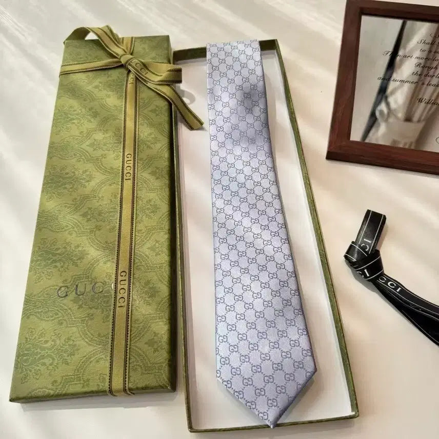 [BUNJANG] Gucci Tie - New / 구찌 넥타이