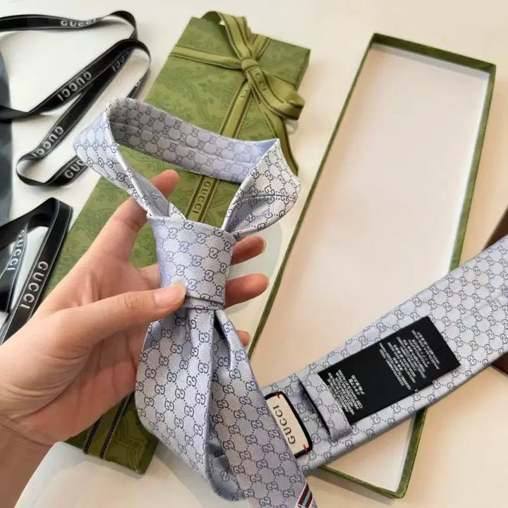 [BUNJANG] Gucci Tie - New / 구찌 넥타이