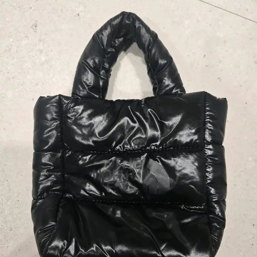 [BUNJANG] The North Face Plumy Padded Mini Bag / 노스페이스 플럼피 패딩 미니 가방