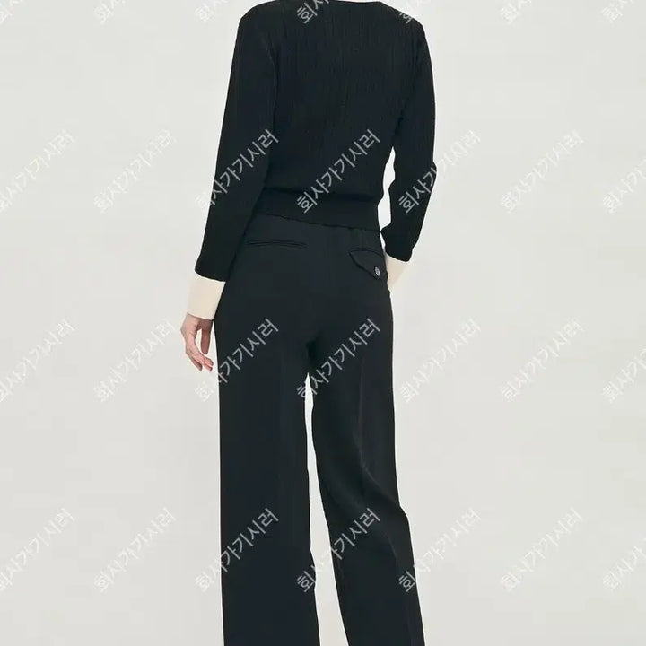 [SOLD OUT] 마인 완판 가디건 새상품