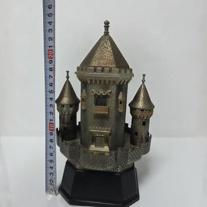 [SOLD OUT] 60년대 일본 오르골 마법의 성 금속 묵직