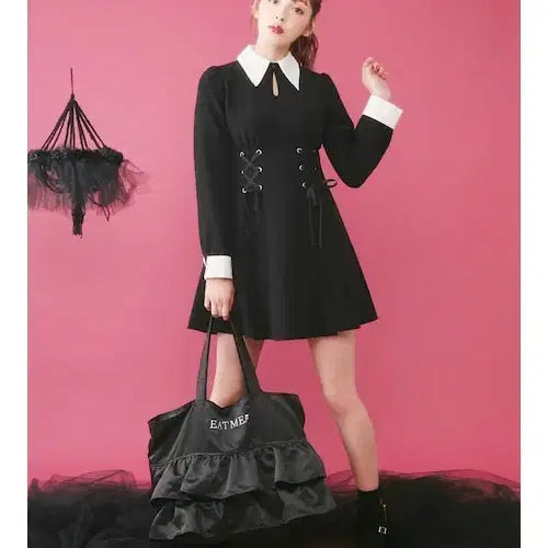 [BUNJANG] EATME Lace-Up Dress / EATME 레이스업 원피스 양산형 지뢰계 고스로리