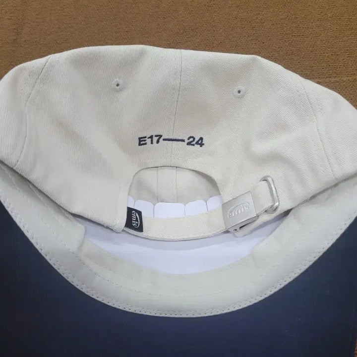 [BUNJANG] Emis Ball Cap Hat (Green/Navy/Red) / emis 볼캡 모자 그린/네이비/레드