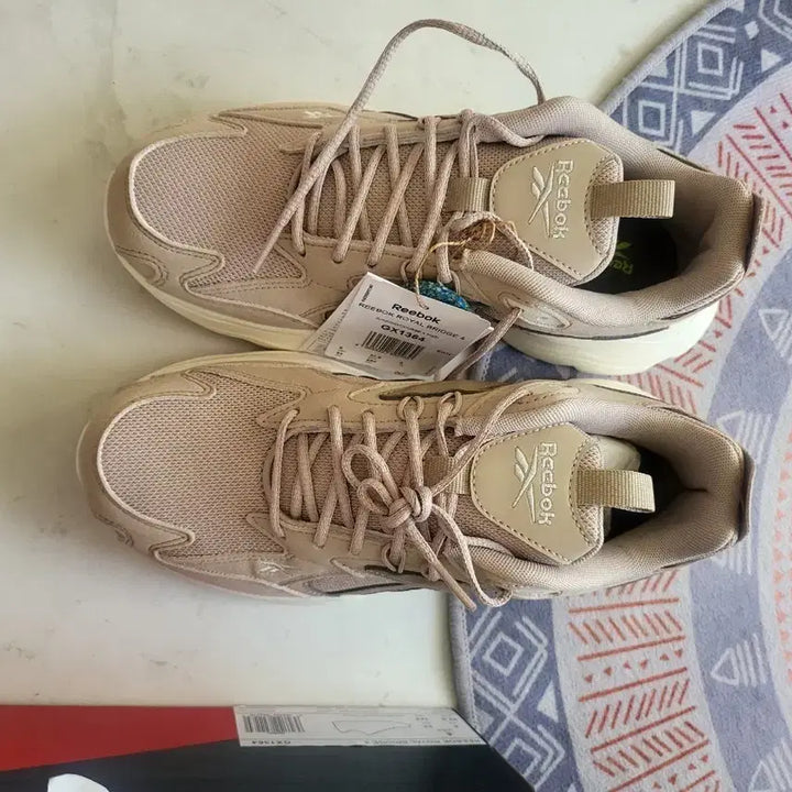 [BUNJANG] Reebok Sneakers / 리복 운동화 새상품입니다