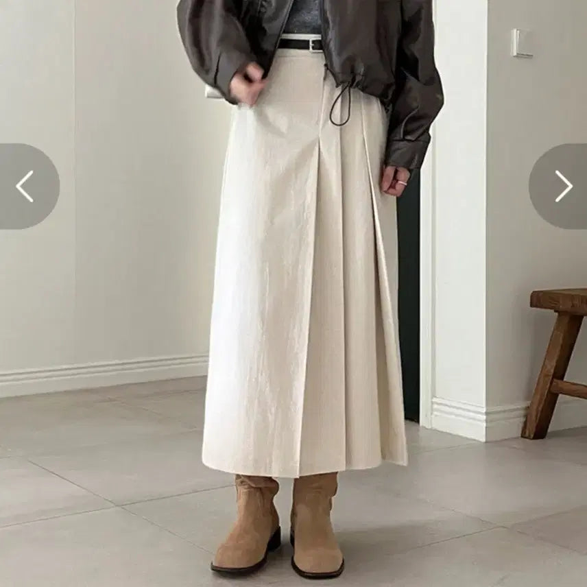 [BUNJANG] Ivory Pleated Skirt (Size L) / (새상품) 아이보리 주름 스커트  L size
