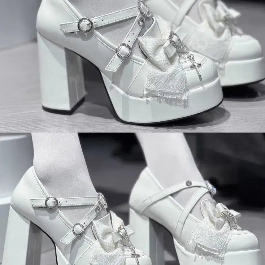 [BUNJANG] Unbranded Japanese Style High Heel Platform Shoes / 전학생 일본식 양산형 하이힐 두툼한 굽 방수대 신발 지뢰계 슈즈(2컬러)