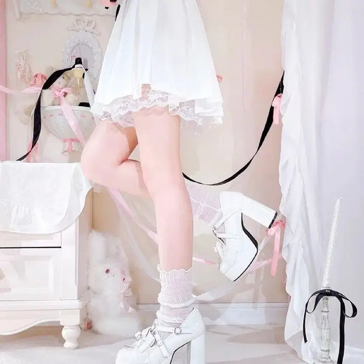 [BUNJANG] Unbranded Japanese Style High Heel Platform Shoes / 전학생 일본식 양산형 하이힐 두툼한 굽 방수대 신발 지뢰계 슈즈(2컬러)