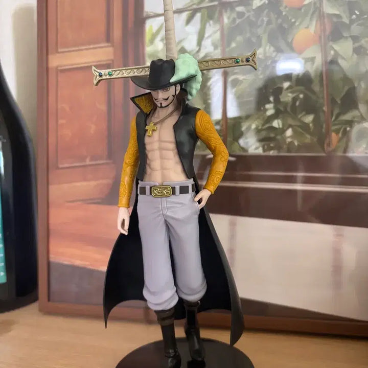 [BUNJANG] Banpresto Mihawk Figure / 원피스 The 출항 미호크 판매합니다(개봉양품)