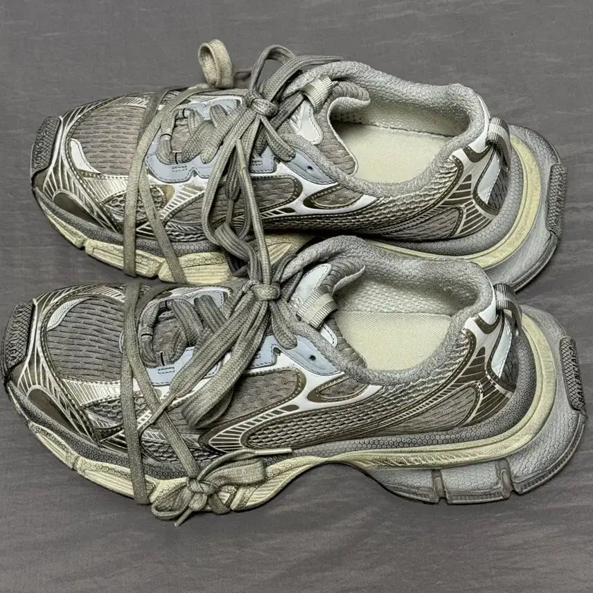 [BUNJANG] Balenciaga 3XL Eggshell Light Beige / [41C] 발렌시아가 3XL 에그쉴 라이트 베이지 초판