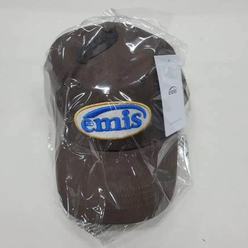 [BUNJANG] Emis Brown Ball Cap / 이미스 브라운 볼캡 모자