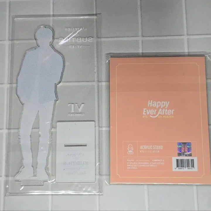 [BUNJANG] BTS Jungkook Acrylic Stand Set / 방탄소년단 정국 아크릴 스탠드 세트 2p bts jungkook