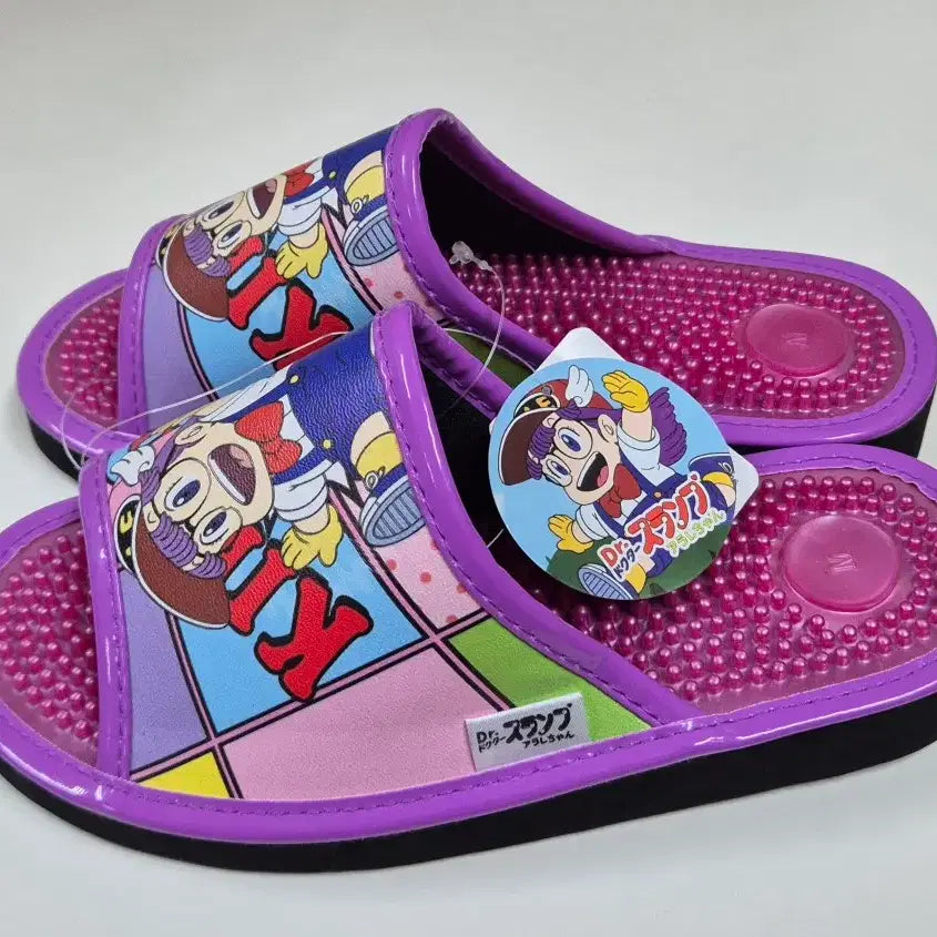 [BUNJANG] Dr. Slump Arale Character Acupressure Slippers / 닥터 슬럼프 아라레 지압 슬리퍼