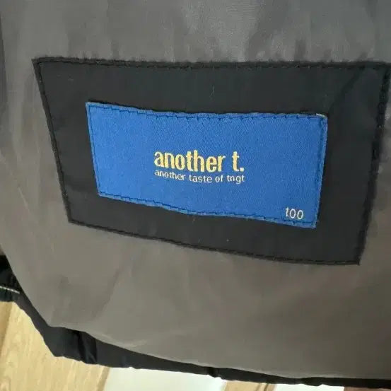 [BUNJANG] TNGT Goose Down Padded Jacket / TNGT another t. 패딩 구스 다운 100사이즈