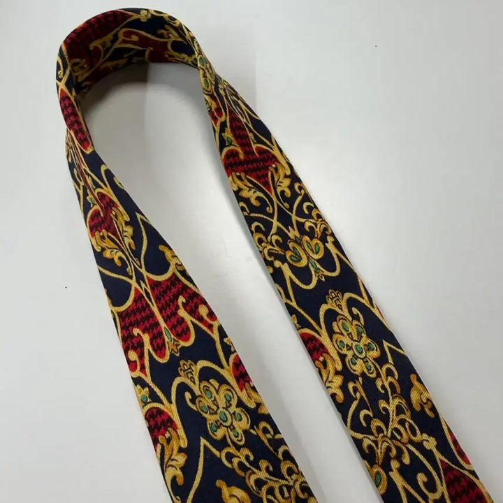 [SOLD OUT] 닥스(Daks) 실크 넥타이 9cm