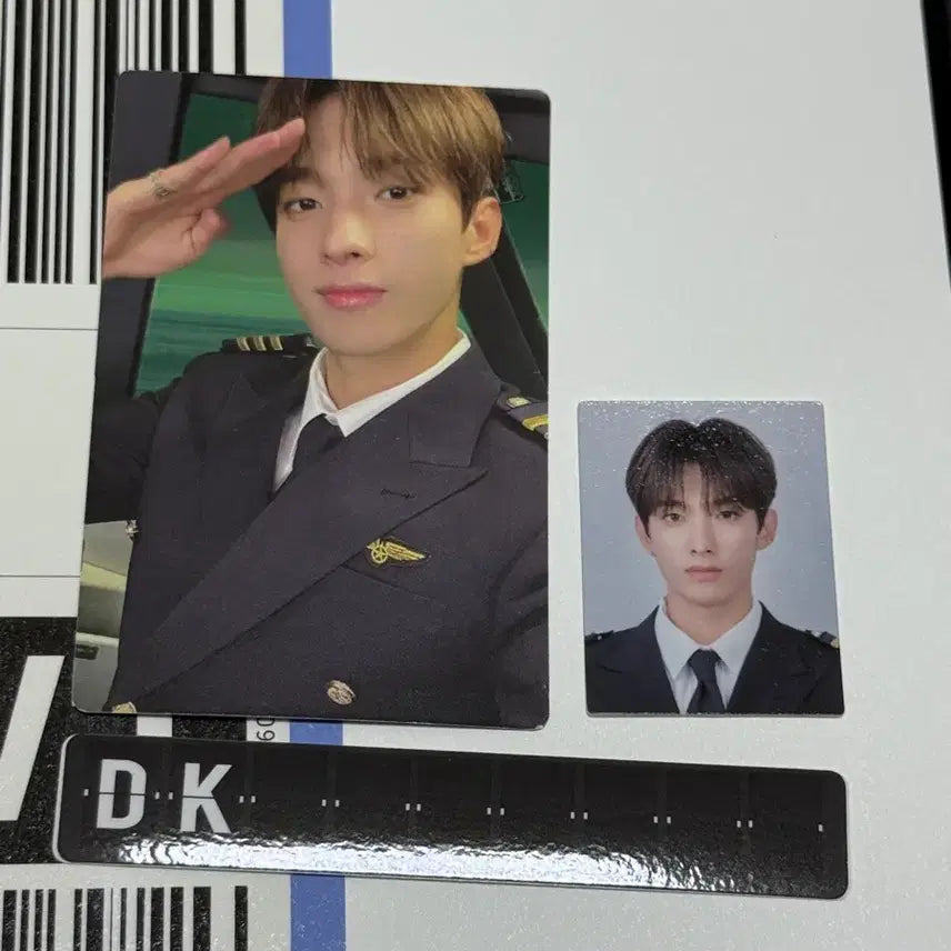 세븐틴 도겸 항공틴 포카 증사 스티커