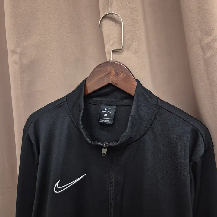 [BUNJANG] Nike Dri-FIT Track Jacket L / 나이키 드라이핏 트랙 자켓 L