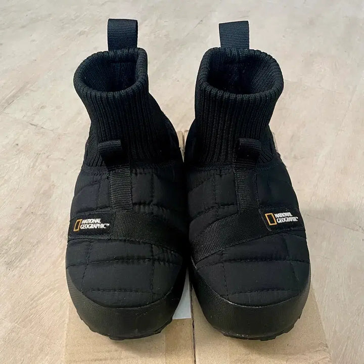[BUNJANG] National Geographic Padded Boots 235 / 내셔널지오그래픽 패딩부츠 패딩슈즈 패딩신발 235