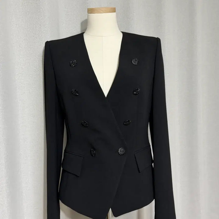 [BUNJANG] MICHAA Double Button Short Jacket (Black) / MICHAA 미샤 노카라 더블 버튼 장식 숏 자켓 (블랙) - 새상품