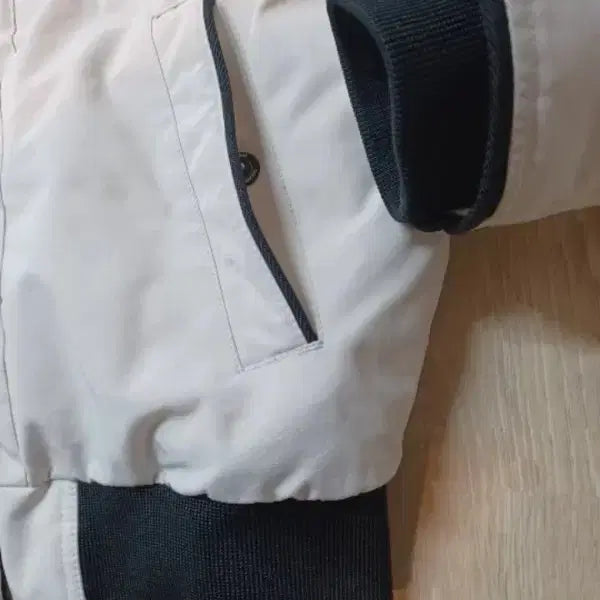 [BUNJANG] National Geographic Taruga Short Down Jacket (S) / 내셔널지오그래픽 여성 타루가 숏패딩 S( ~66까지)