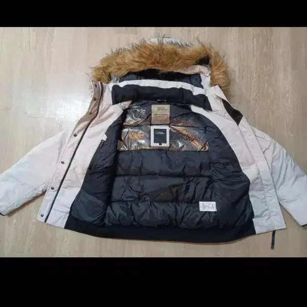 [BUNJANG] National Geographic Taruga Short Down Jacket (S) / 내셔널지오그래픽 여성 타루가 숏패딩 S( ~66까지)