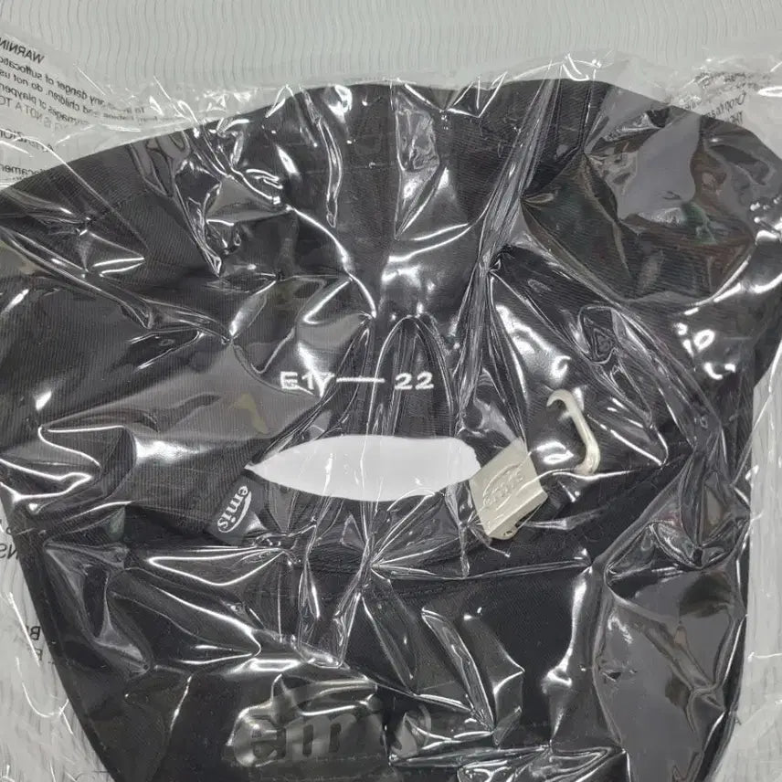 [BUNJANG] Emis Cap (Beige/Green/Red/Black) / emis 볼캡 모자 베이지/그린/레드/블랙