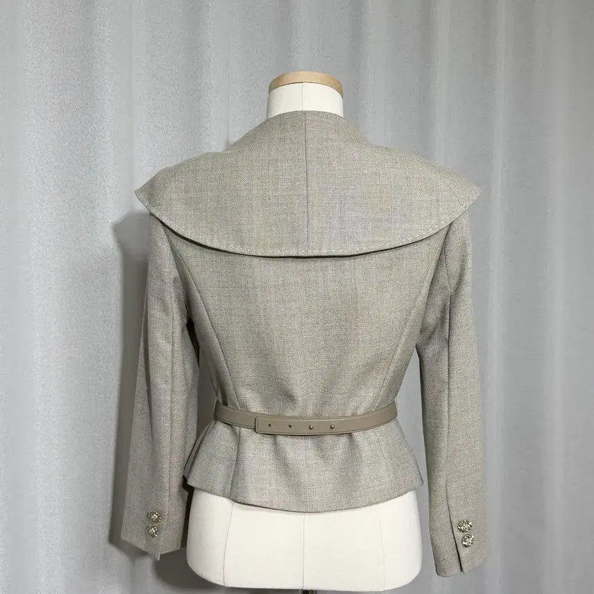 [BUNJANG] MICHAA Shawl Collar Crop Jacket (Dark Beige) / MICHAA 미샤 숄 카라 포인트 크롭 자켓 (다크 베이지) - 새상품