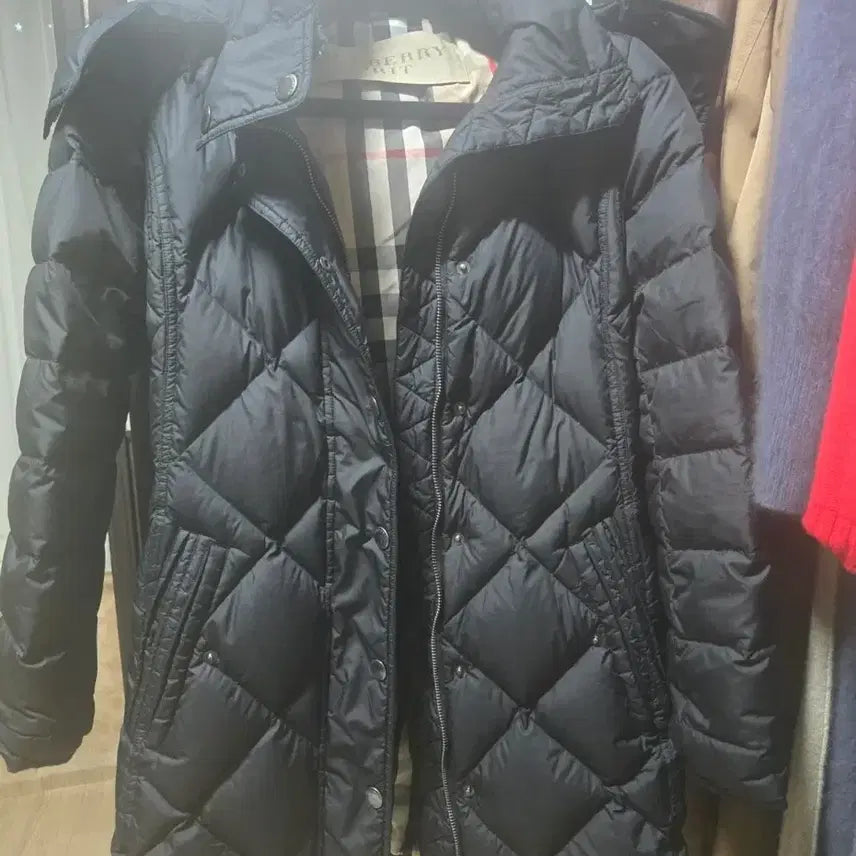 [BUNJANG] Burberry Black Quilted Padded Jacket / 버버리 블랙 패딩