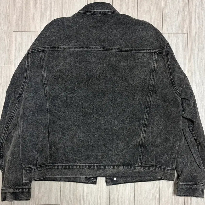 [BUNJANG] G-Friend Denim Jacket / gu 데님 재킷 팝니다