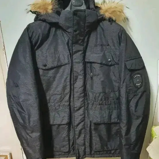 [BUNJANG] Lafuma Goose Down Padded Jacket (Size 100) / 라푸마 대장급 구스다운 남성패딩(100)