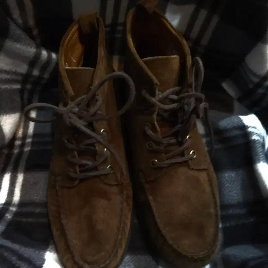 [BUNJANG] Sebago Suede Mid Boat Boots / 세바고 스웨이드 미들 보트부츠