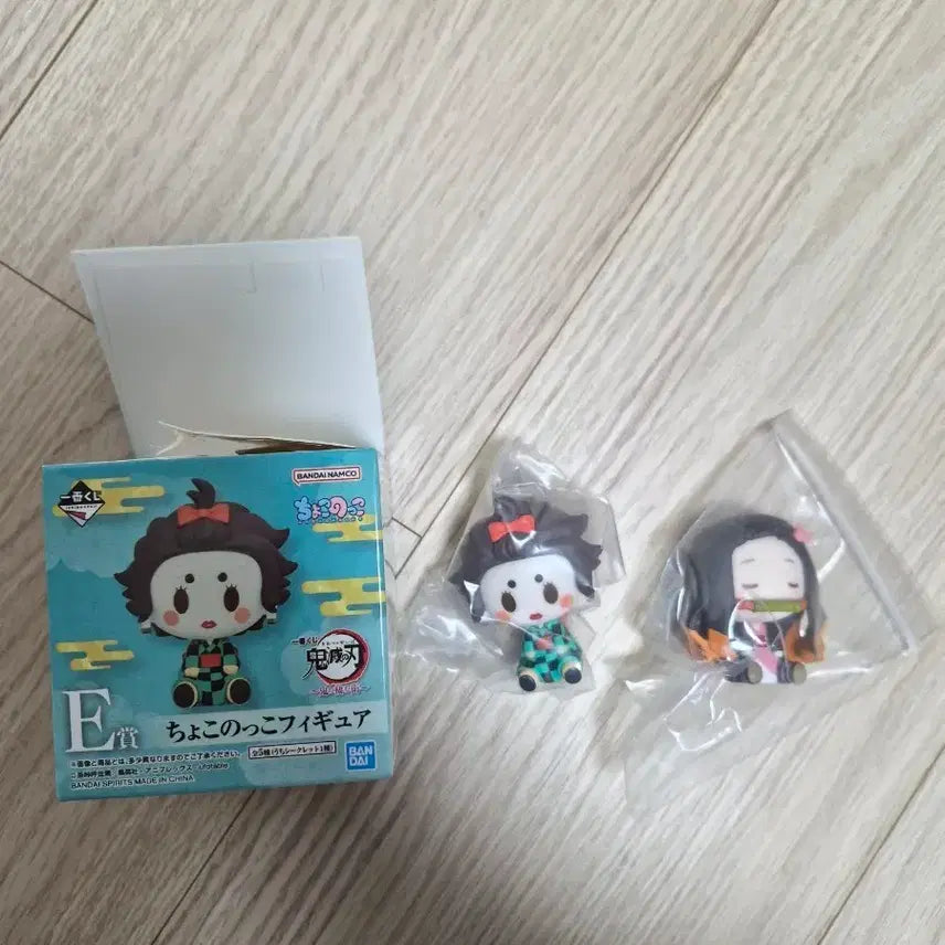 [BUNJANG] Demon Slayer Entertainment District Arc Chokonose Tanjiro Figure Set / 마지막 할인 귀칼 귀멸의 칼날 유곽편 초코노코 + 네즈코
