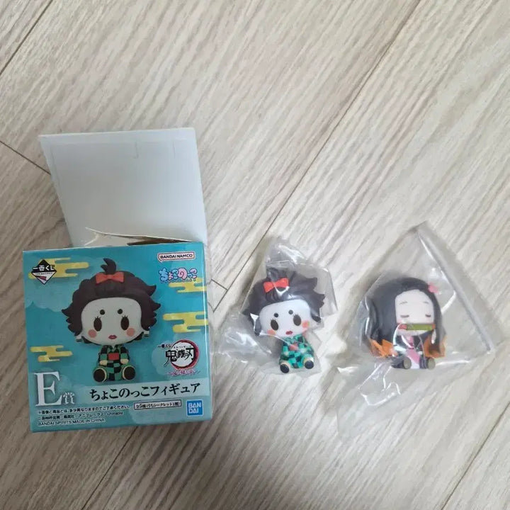 [BUNJANG] Demon Slayer Entertainment District Arc Chokonose Tanjiro Figure Set / 마지막 할인 귀칼 귀멸의 칼날 유곽편 초코노코 + 네즈코