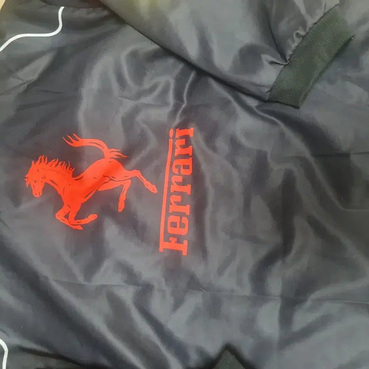 [BUNJANG] Ferrari F1 Racing Quilted Jacket XL / 페라리 F1 남자 레이싱 누빔 점퍼 2XL