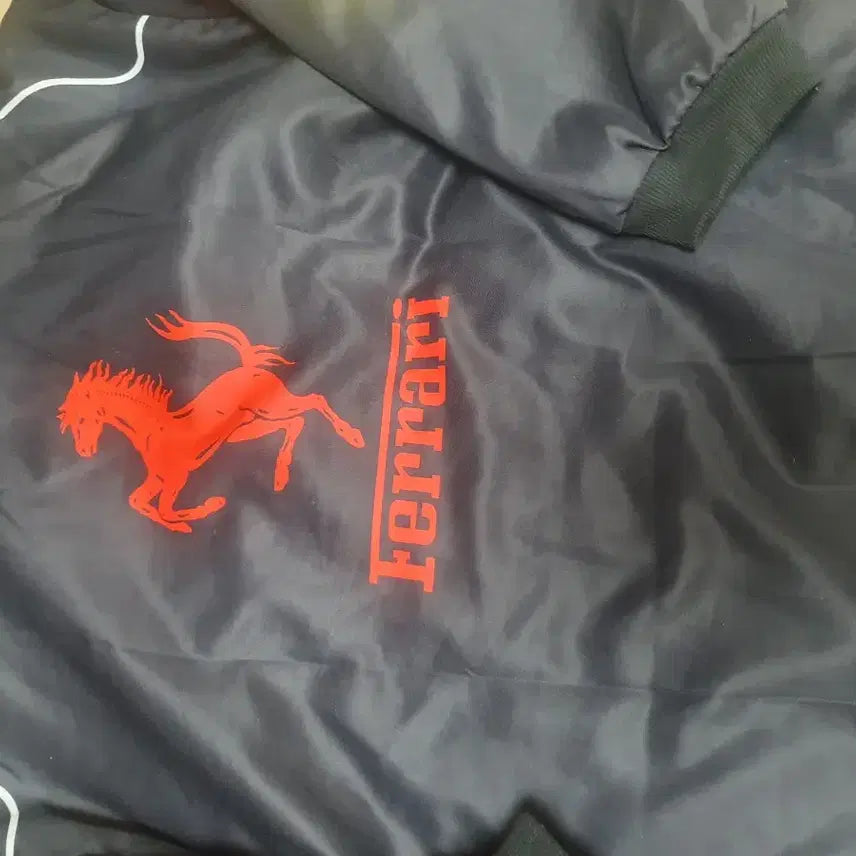 [BUNJANG] Ferrari F1 Racing Quilted Jacket XL / 페라리 F1 남자 레이싱 누빔 점퍼 2XL