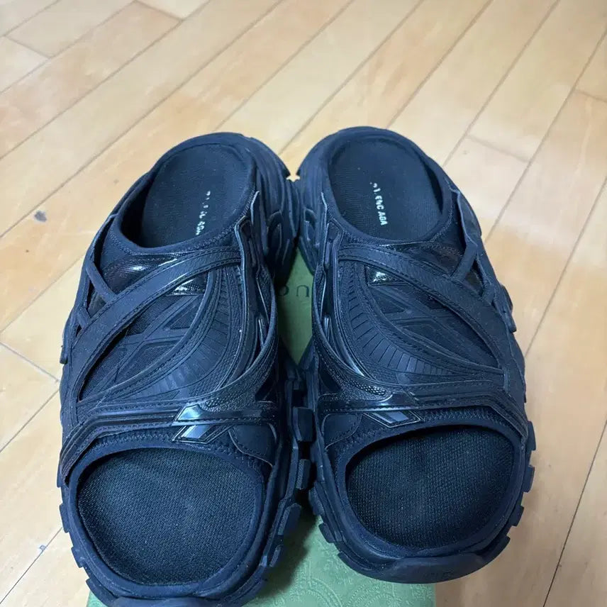 [BUNJANG] Balenciaga Track Slides 43 / 발렌시아가 트랙 슬라이드 43