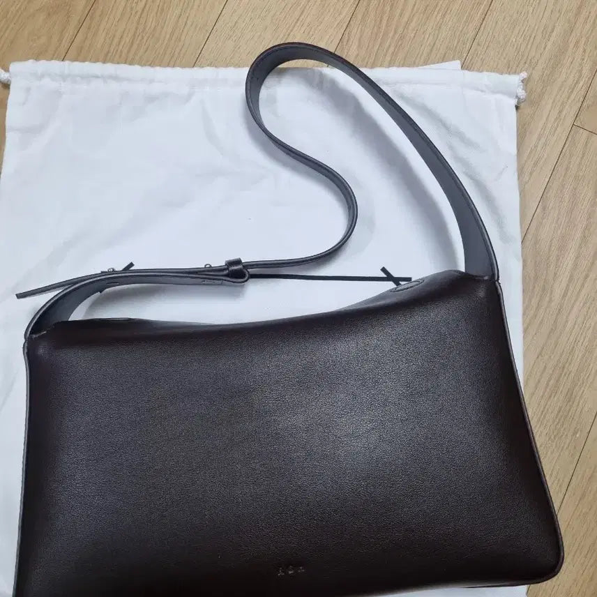 [BUNJANG] LoSeoul Dubu Umber Shoulder Bag / 로서울 숄더백 Dubu shoulder bag Umber