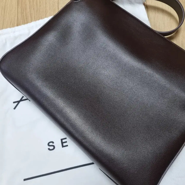 [BUNJANG] LoSeoul Dubu Umber Shoulder Bag / 로서울 숄더백 Dubu shoulder bag Umber