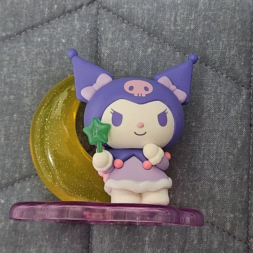 [BUNJANG] Sanrio Kuromi Angel Moon Figure / 산리오 엔젤문 쿠로미 피규어