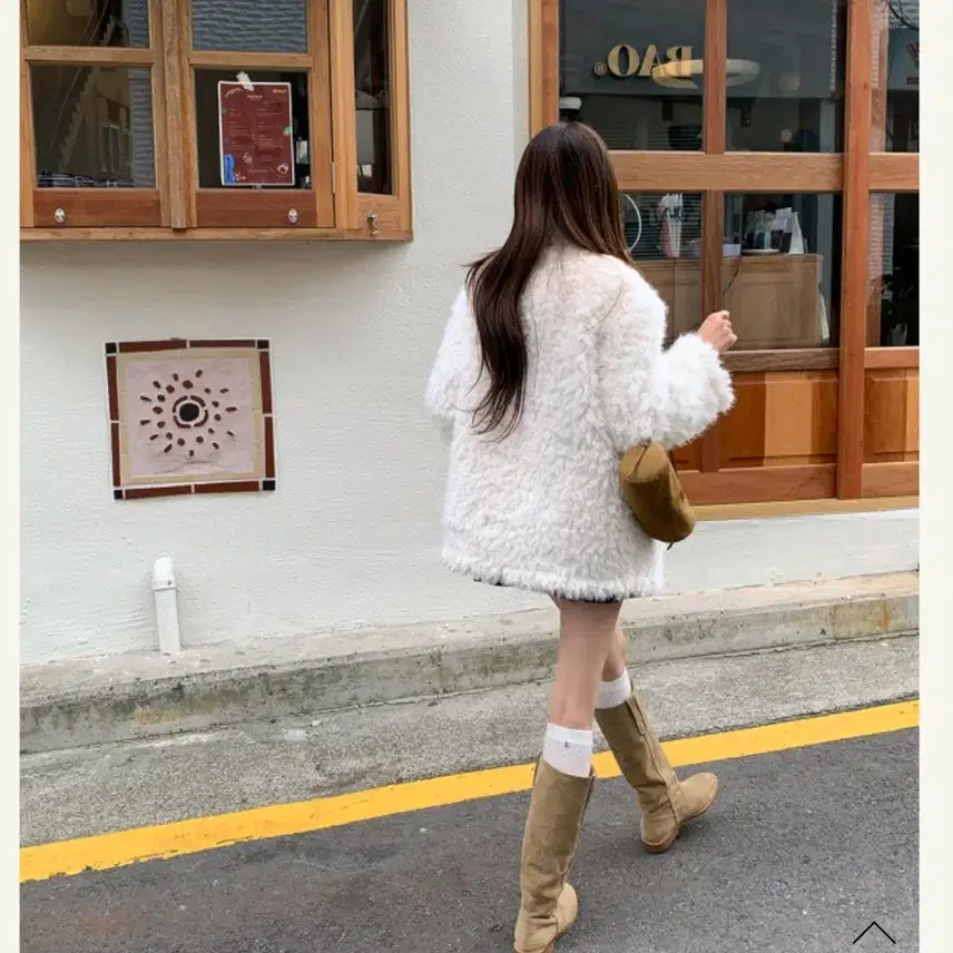 [BUNJANG] Unisex Ivory Half Collar Fur Jacket / 하프 카라 퍼 자켓 (프리사이즈)