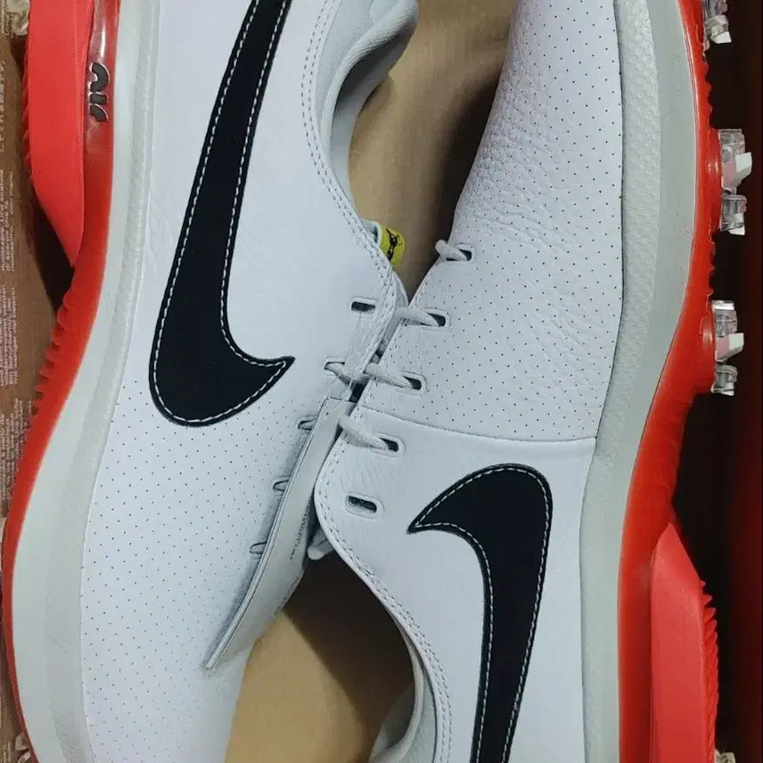 [BUNJANG] Nike Air Zoom Victory Tour 3 Golf Shoes / 새상품)나이키 골프화 에어줌 빅토리 투어3 DX9025 101