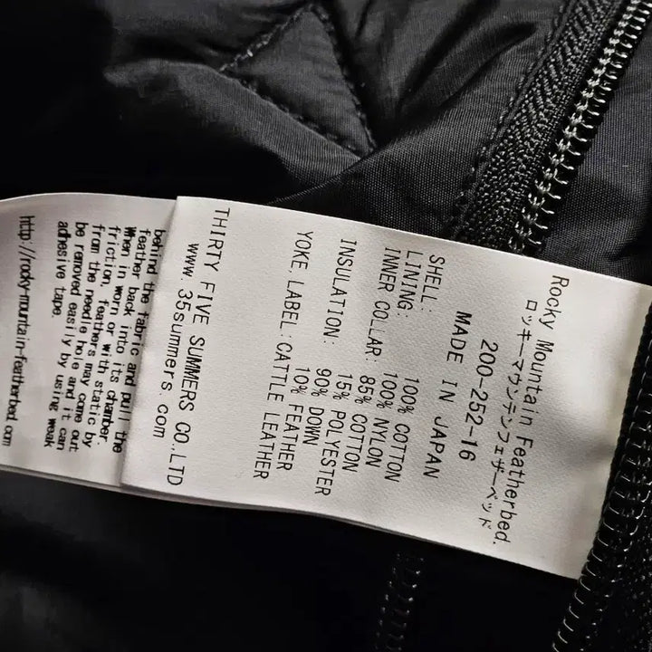 [BUNJANG] Rocky Mountain Featherbed Down Jacket Denim Black 44 / 록키마운틴 페더베드 Down Jacket Denim Black44사이즈