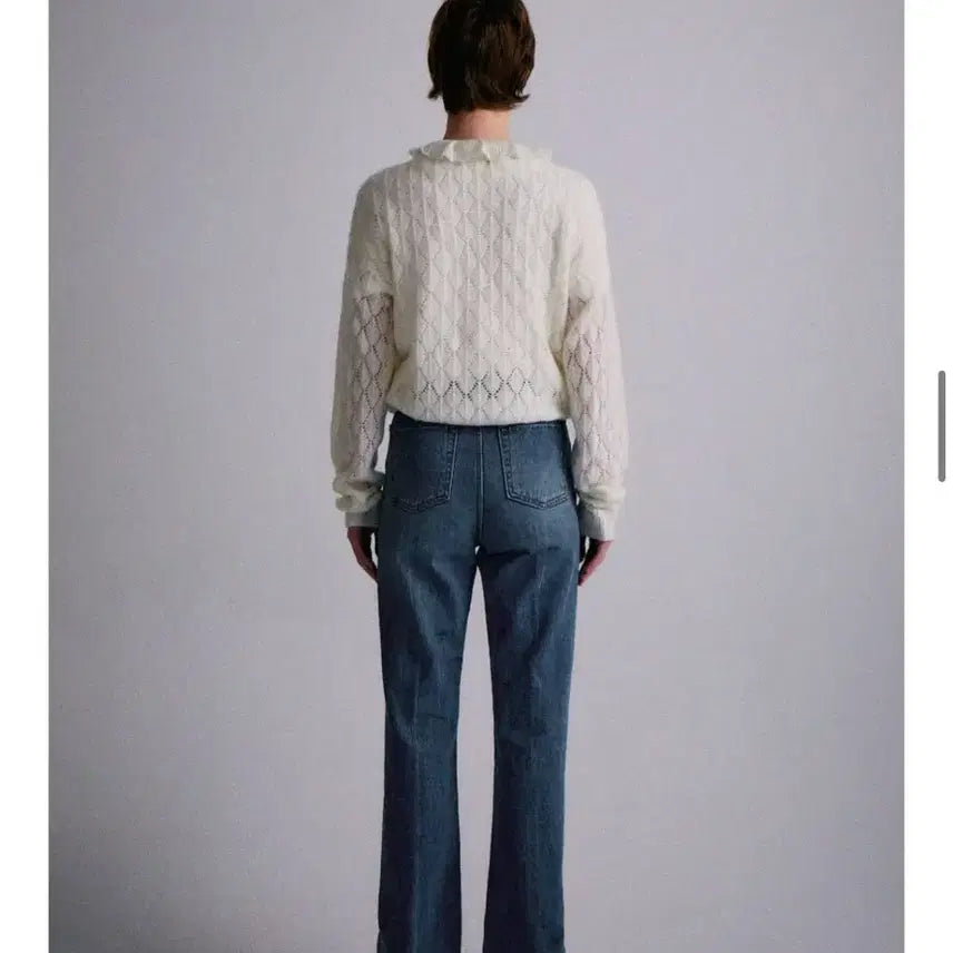 [BUNJANG] Freevail Pointelle Frill Cardigan / 프리베일 포인텔 프릴 가디건 FREE