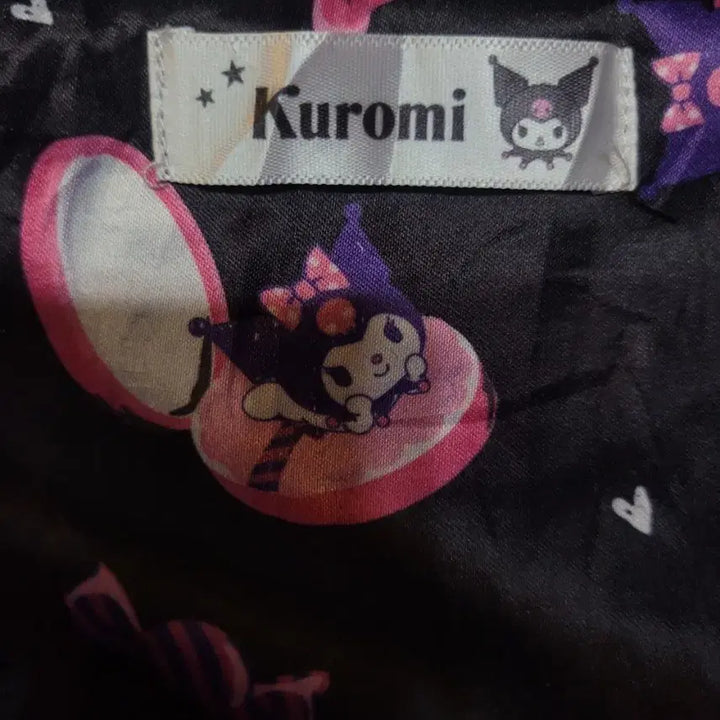 [BUNJANG] Kuromi Hooded Fur Zip-up Jacket / 쿠로미 후드 퍼 집업