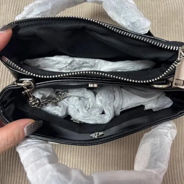 [BUNJANG] Black Minimalist Mini Tote Bag / 블랙 미니 토트백