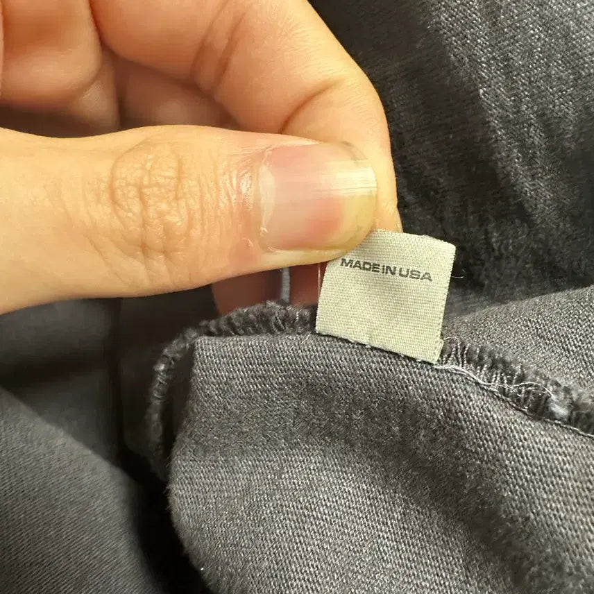 [BUNJANG] Stayc E.Ji T-Shirt / 이지 원박스티